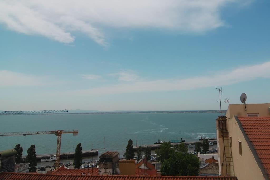 Historical Center Alfama - Stunning River Views Lisboa Ngoại thất bức ảnh
